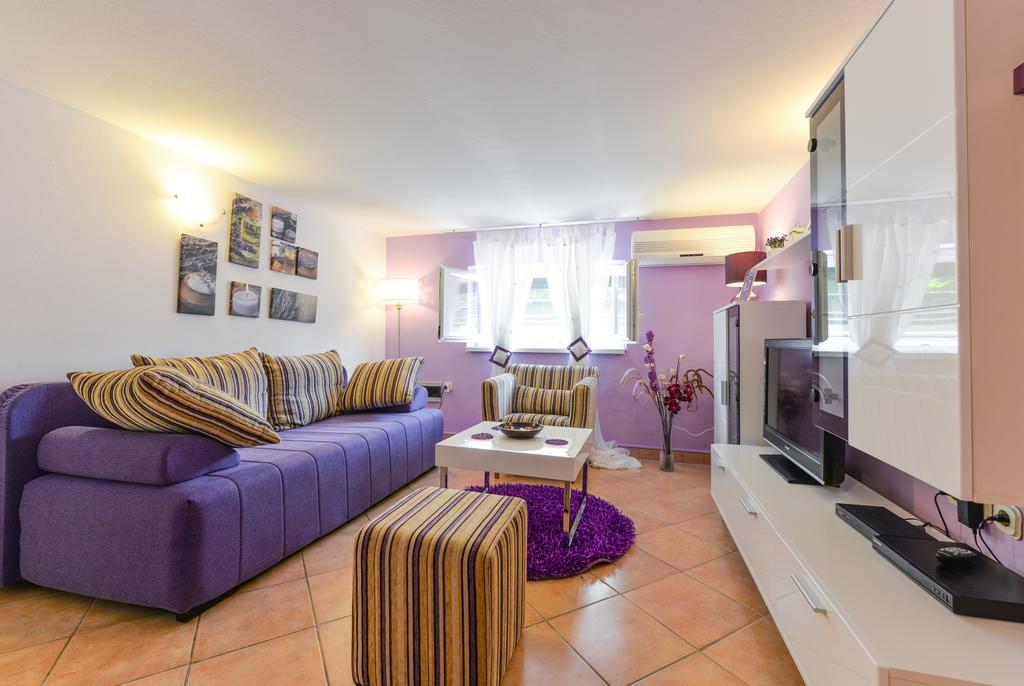 Apartment Mirana With Garden And Free Parking Zadar Pokoj fotografie
